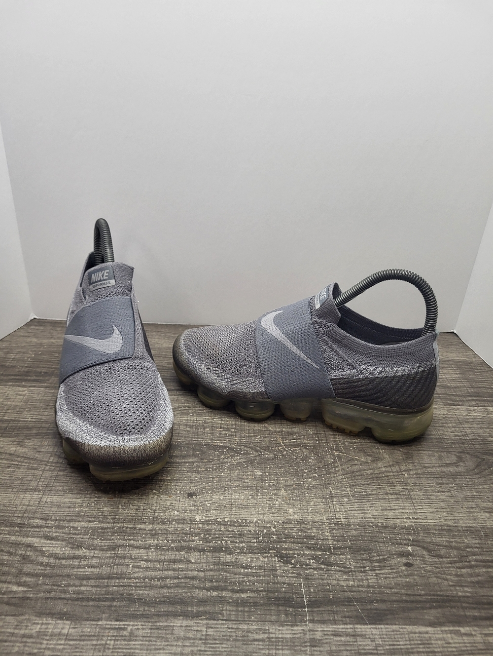 Nike Air VaporMax Flyknit Moc Women's Size 7 Running Shoes Gray